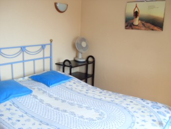 Schlafzimmer 2